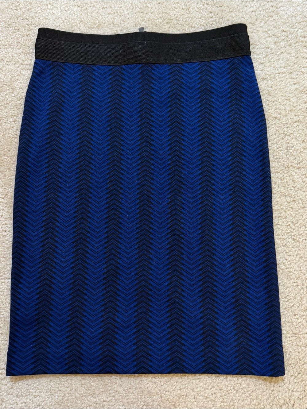 BCBGMAXAZRIA Monica Pencil Skirt Size S